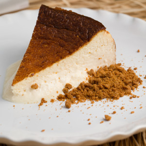 Soft cheesecake with Lotus cookie